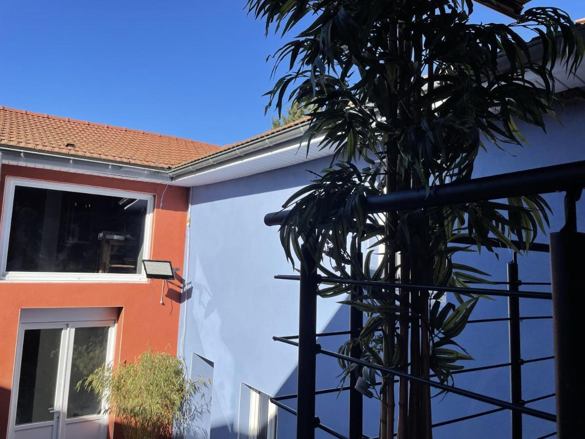 Villa Kiara Hebergements Cusset Exterior foto